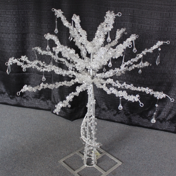 22 Metal Tree w: Crystals