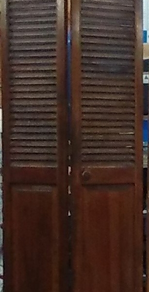 Wood Bi fold doors 4 $25
